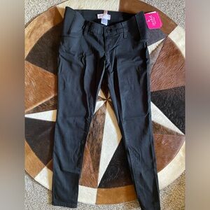 Maternity skinny jeans